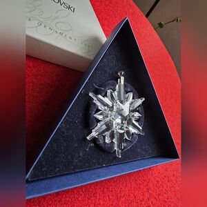 Swaorski Crystal 2001/Vintage Ornament/ Christmas Tree Snowflake
